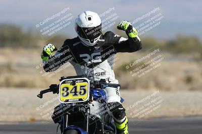 media/Dec-07-2025-CVMA (Sun) [[3e7d2de5dc]]/Race 5-Formula UL-CVMA Hooligans-American Thunder/